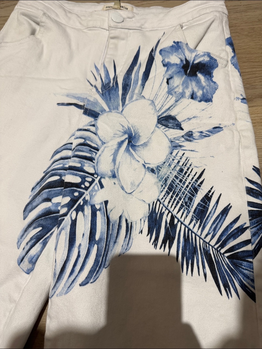 Angel White Denim Jeans with Blue Tropical Print - Picture 2 of 7
